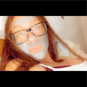 Meet your Posher, Paige